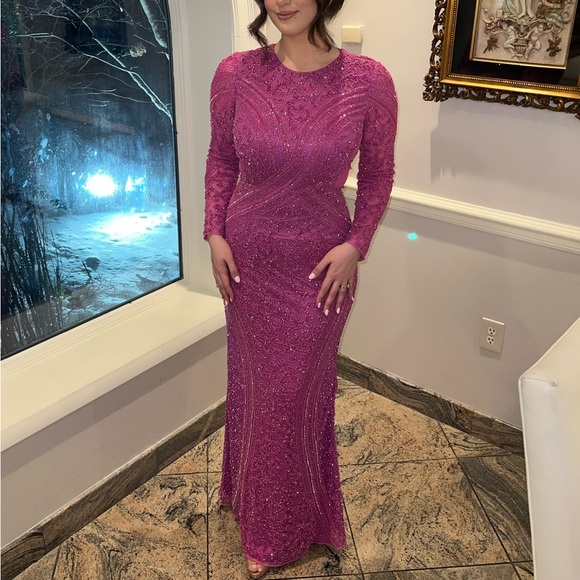 Pink embellished long sleeve unique gown. Fully lined. Sheer side cut. - Picture 2 of 2